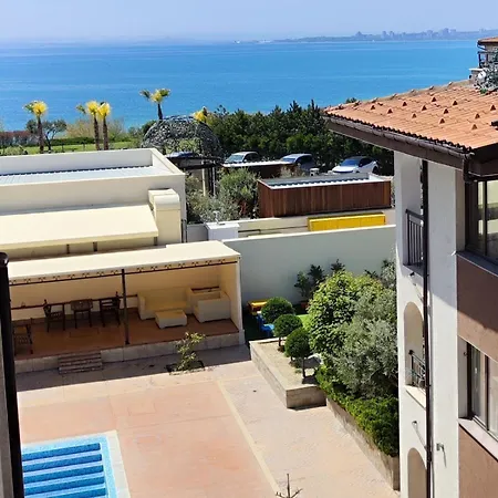 Violeta - With Sea View In 1st Line Sarafowo 아파트 *