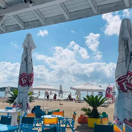 Violeta - With Sea View In 1st Line Sarafowo 아파트 부르가스