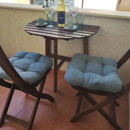 Violeta - With Sea View In 1st Line Sarafowo Apartment