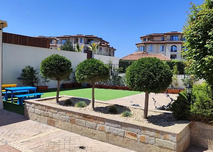 Violeta - With Sea View In 1st Line Sarafowo Апартамент